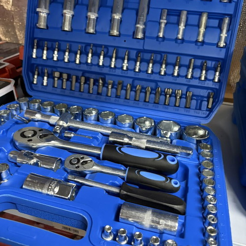 108-Piece Socket and Ratchet Tool Set new, complete kit