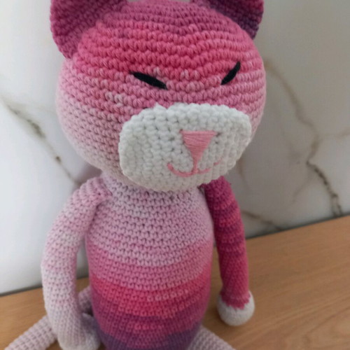 Murakami cat knitted toy new 42 cm