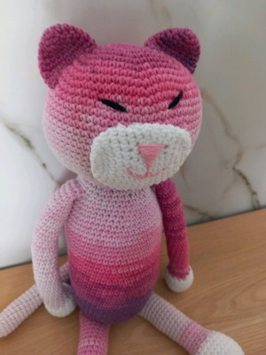 Murakami cat knitted toy new 42 cm