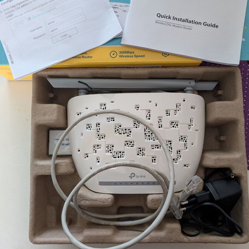 TP-Link TD-W8961N 300Mbps ADSL2+ modem router like new