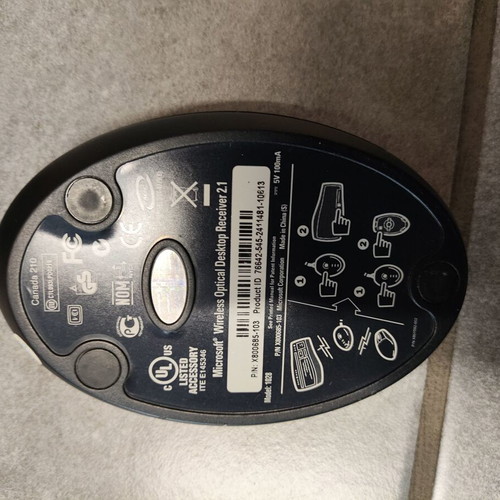 Microsoft Wireless Optical Mouse and Desktop Receiver 2.1 with Keyboard