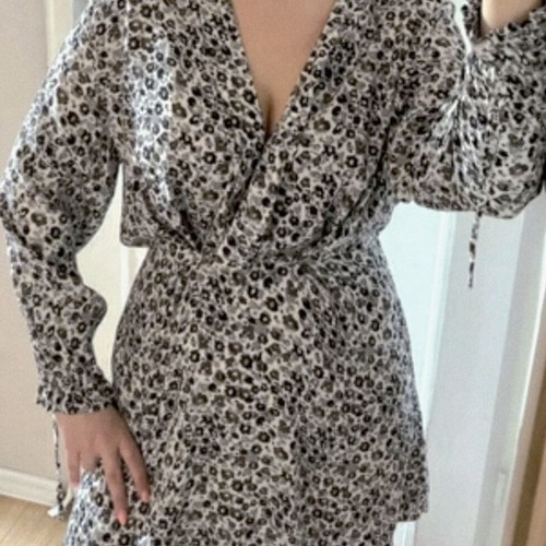 Zara floral mini dress with wrap neckline and pleats