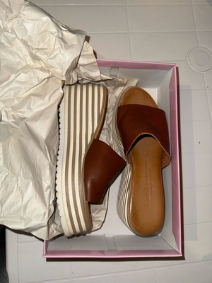 Fratelli Robinson Women's Leather Slides Platforms Size 38 like new