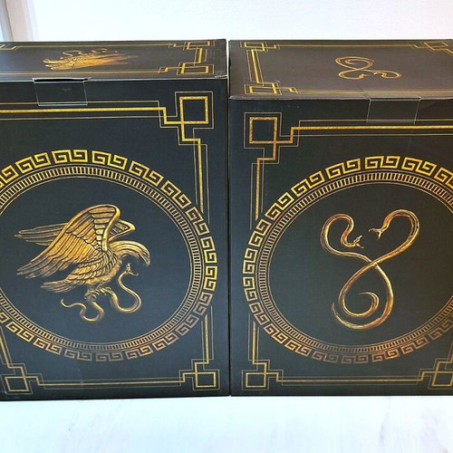 Assassins Creed Odyssey Pantheon Collectors Edition like new