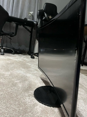 Monitor Samsung 24” μεταχειρισμένο, ρυθμό ανανέωσης 60hz