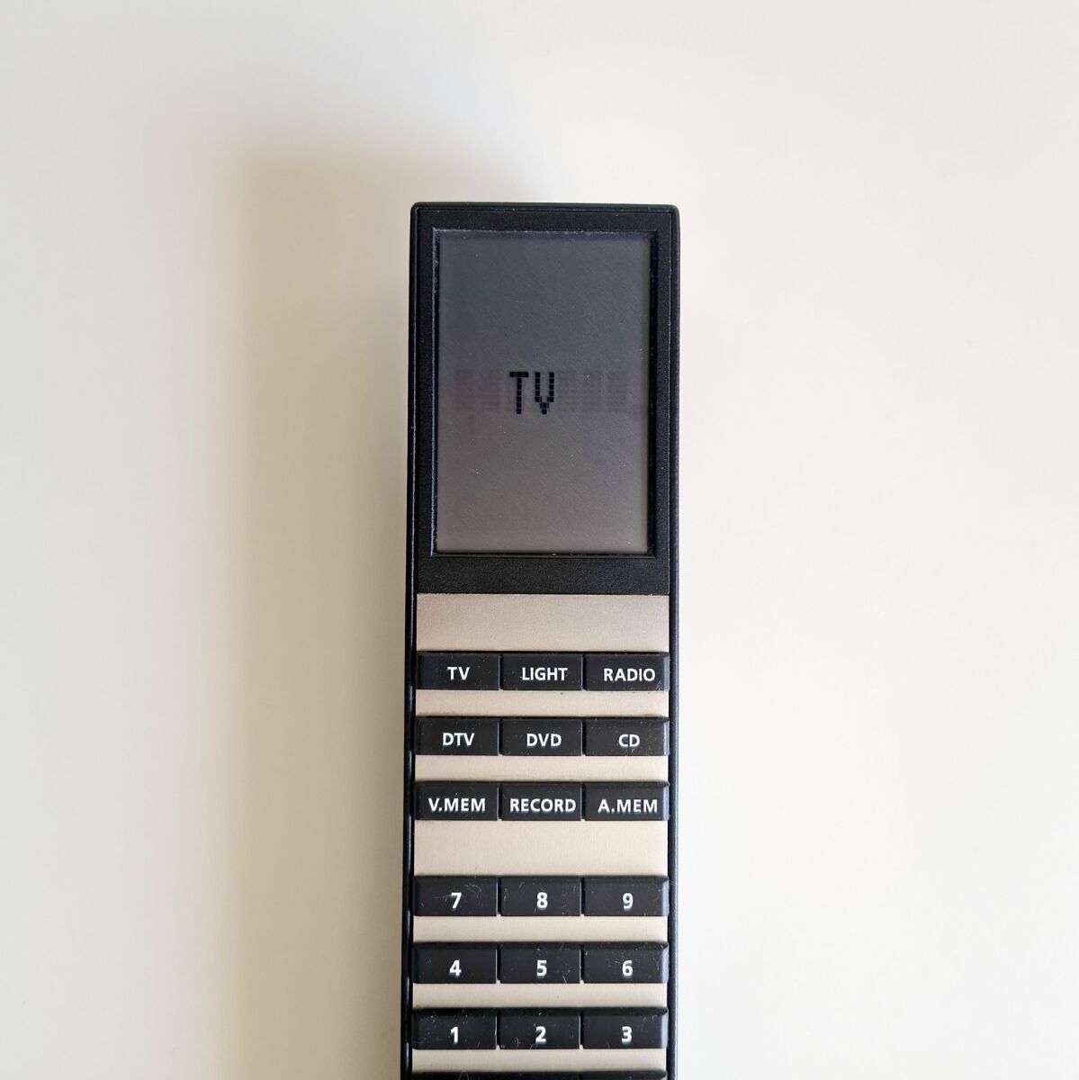 Bang & Olufsen Beo4 MK3 remote control,… - € 126,00 - Vendora.cy