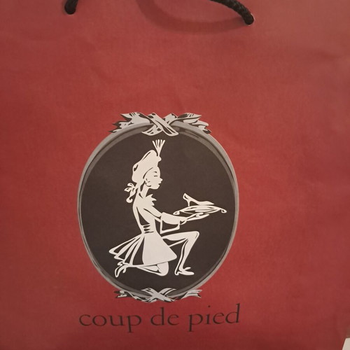 5 branded packaging bags