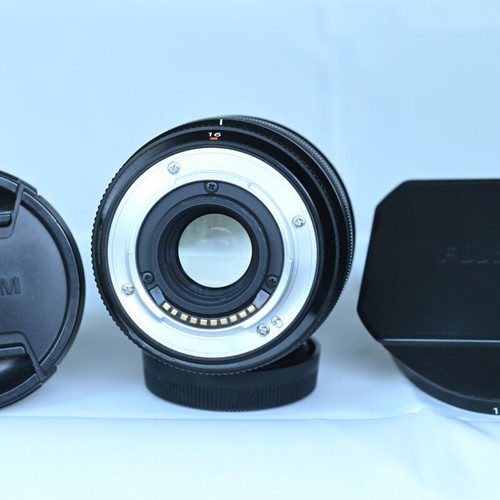 Fujifilm XF 16mm f1.4R WR lens like new