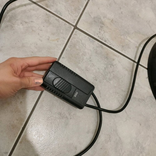 Black metal floor lamp like new with dimmer