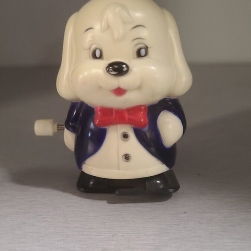 Vintage wind-up dog like new