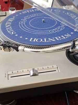 Technics MK2 turntable like new, fully functional
