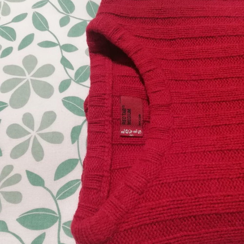Levi's sweater used, red, size M
