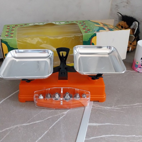 Biotsiot scale 60s like new
