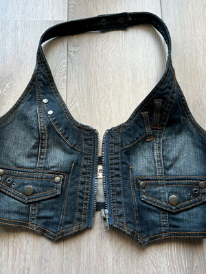 Women's jean top cropped like new, size M, blue