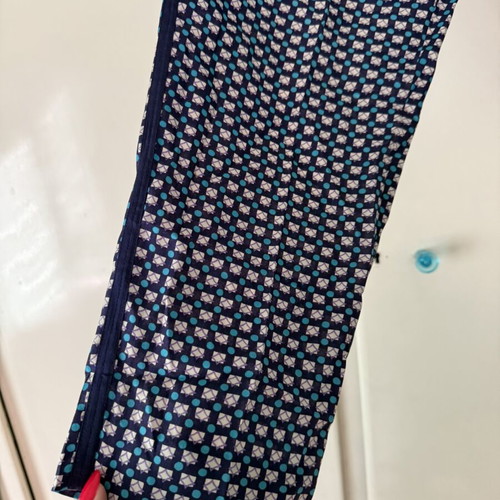 DKNY women's lightweight pants with geometric pattern, size S