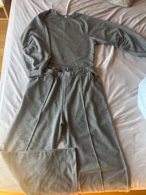 Loose fit tracksuit set L - XL gray with glitter like new