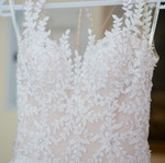 Demetrios Cosmobella Milano wedding dress like new, white