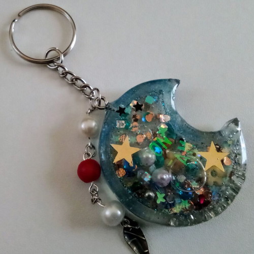 Handmade Shaker keychain pendant new, blue multicolor