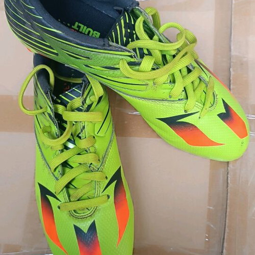 Adidas Football Shoes size 42.5 like new