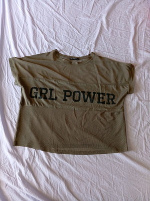 Top used size M, beige, excellent condition