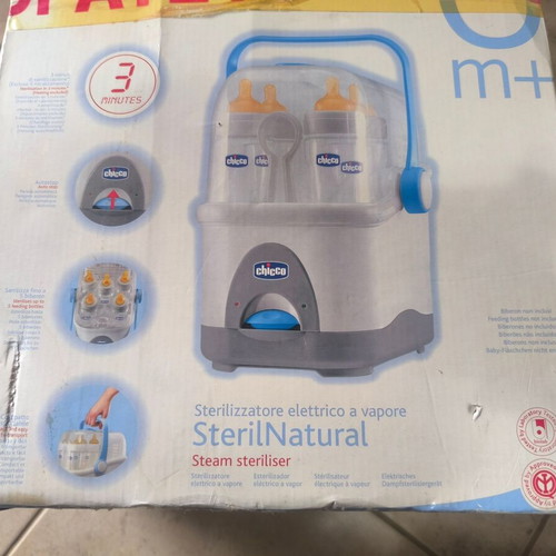 Chico baby sterilizer used with baby bottles
