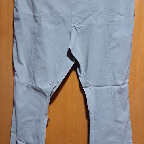 H&M Pistachio Pants size 46 like new with ankle zipper