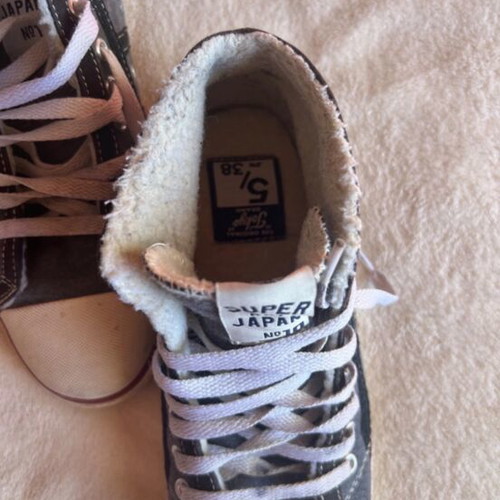 Superdry boots size 38.5 used, athletic, black and gray