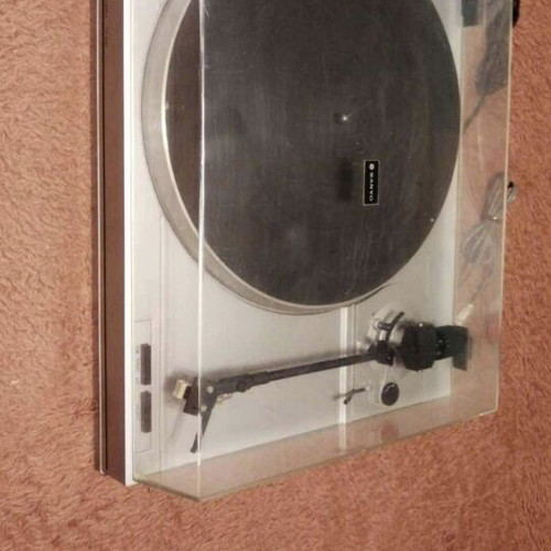 Sanyo Vintage Stereo System like new, complete set from 1984