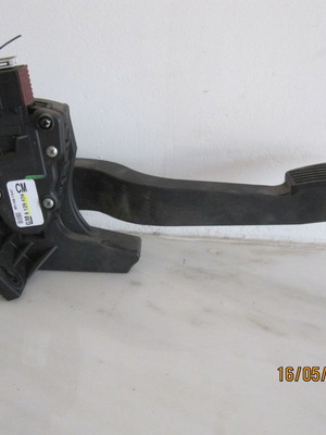 Gas pedal for Opel Corsa C '00-'06 used