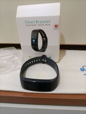 Smart bracelet watch black color new