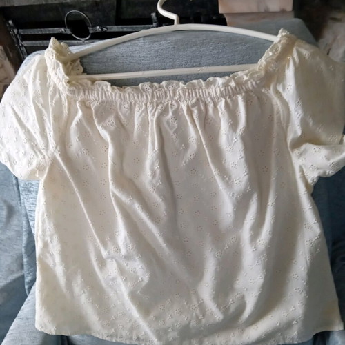 Only off-shoulder blouse used, white and yellow, size L