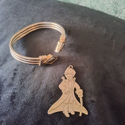 Pendant and bracelet used with stainless steel cuff and Little Prince charm