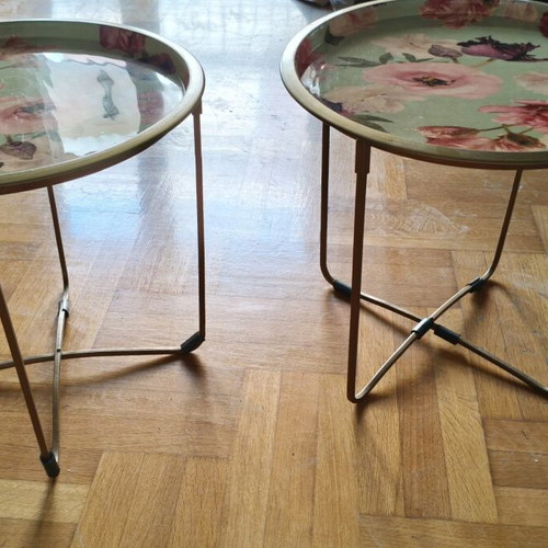 Set of auxiliary tables used with floral design