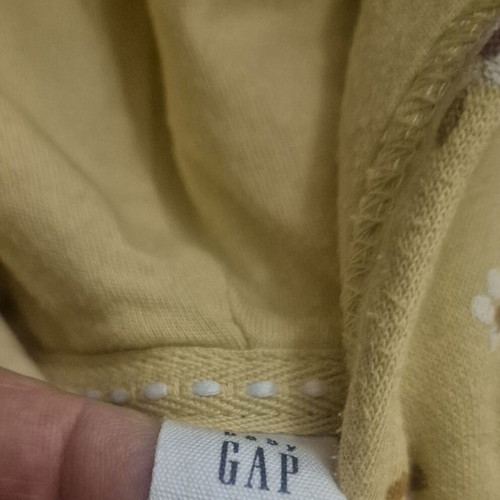 Gap girls' set size 4 years like new, yellow