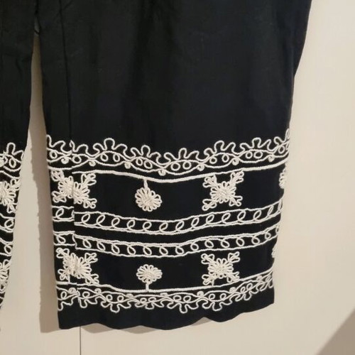 H&M women's pants with embroidery, size XL, like new, black
