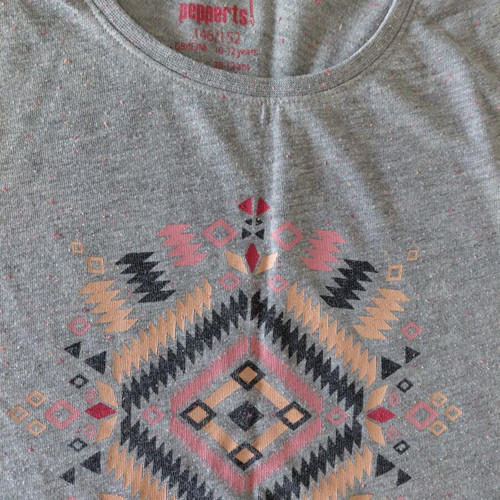 Pepperts! Girls' T-shirt 146 cm used, grey with tribal design