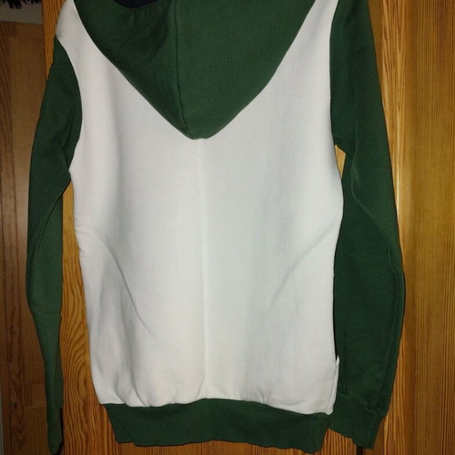 Quilted sweatshirt with detachable hood like new, small size, teens, white and green