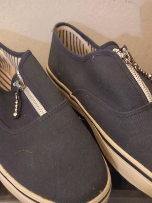 Elite blue shoes size 37