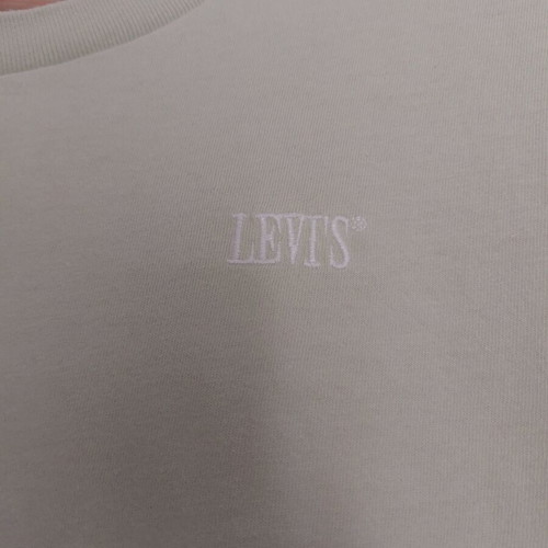 Levi’s women’s t-shirt size M like new, light green