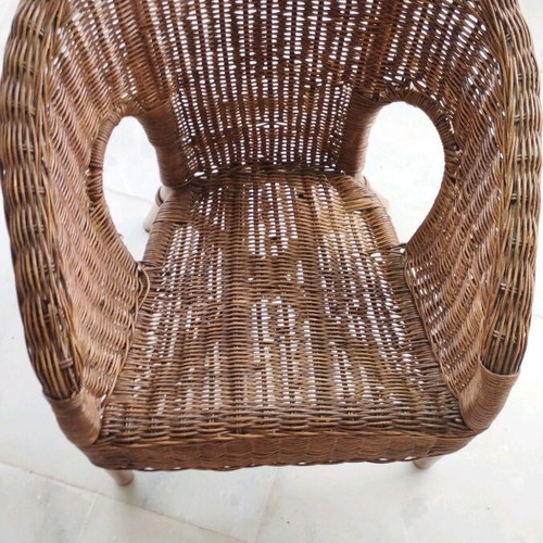 Bamboo children's armchair like new with petrol and red cushions