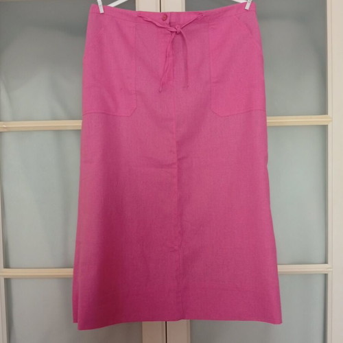 Linen midi skirt in fuchsia dark pink, like new, size L