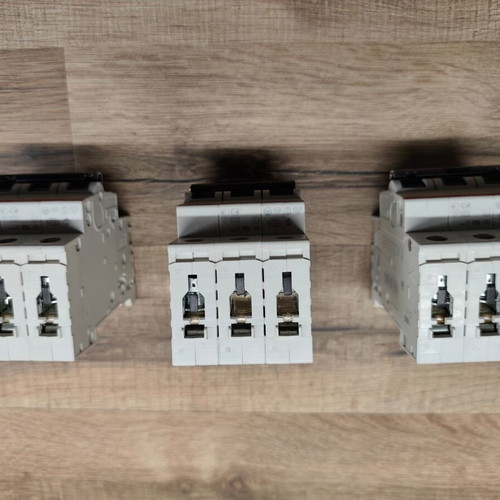 ABB S203-C25 Circuit Breakers used, set of 3, 25A