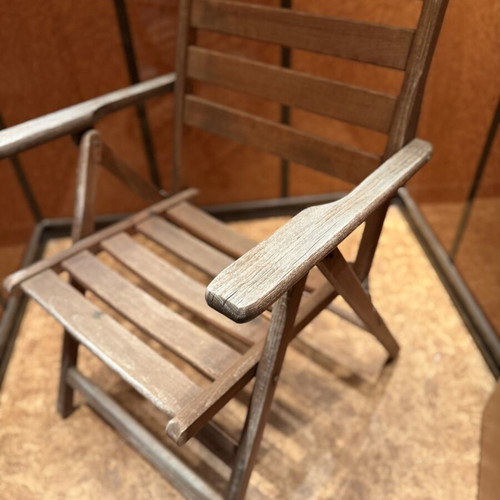 Wooden Folding Garden Chair used with armrests