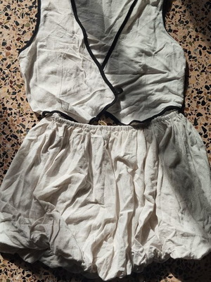 Women's set like new, beige