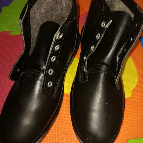 Men's leather boots like new, size 45, black, Greek craftsmanship