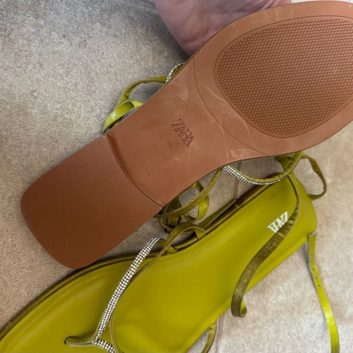 Zara slides new, size 39, green