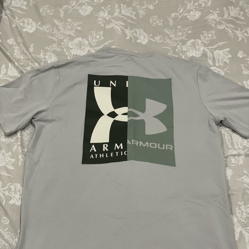 Under Armour men's T-shirt, size M