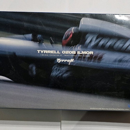 Tyrrell 020B Ilmor 1:24 model kit like new, vintage 1992