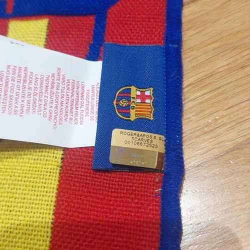 Authentic FC Barcelona 2018-19 scarf like new