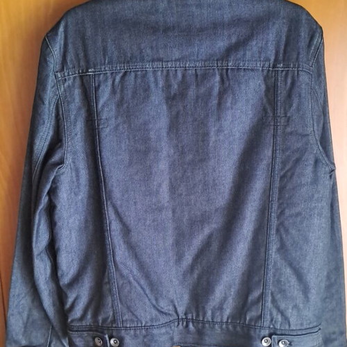 GAP black denim jacket like new with synthetic fur lining